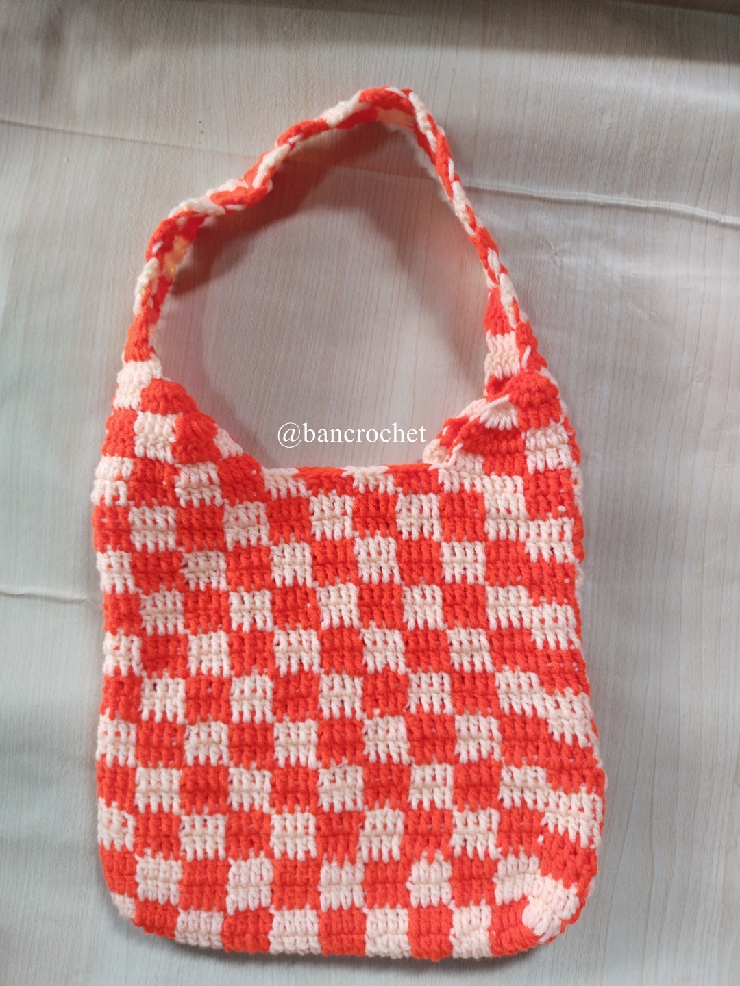 Bancrochet กระเป๋าถักลายตาราง Crochet Bag หลากสี 20*20 cm