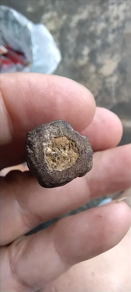 พระปิดตาไม้แกะหลวงพ่อขริก วัดสาวชะโงก