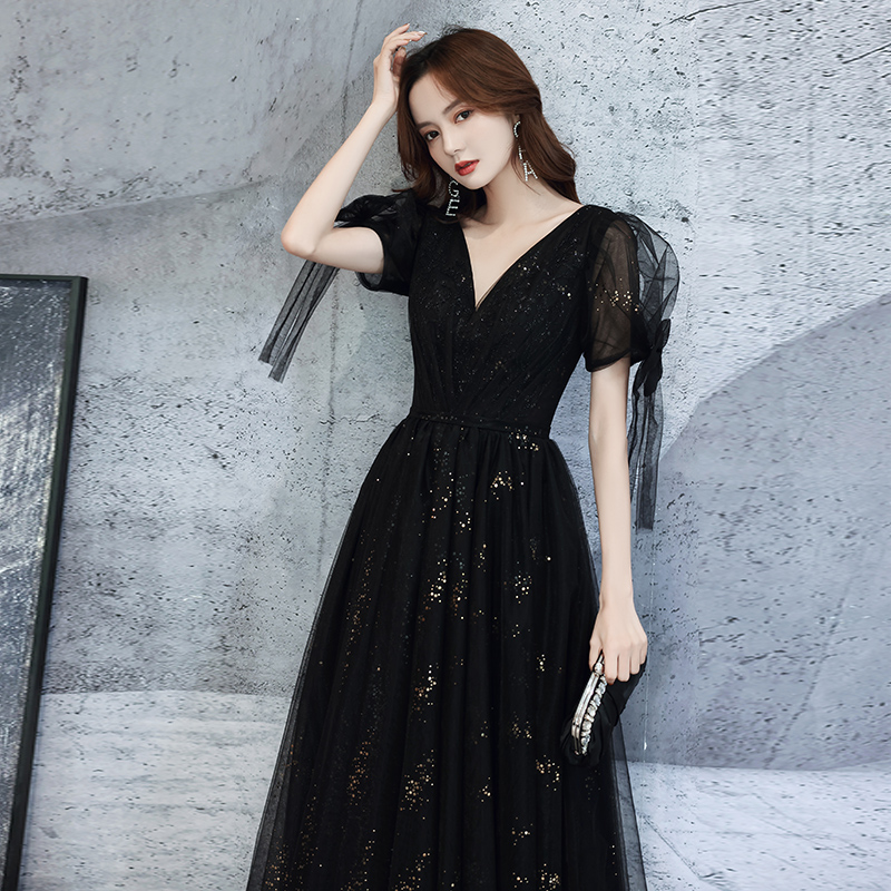 ชุดราตรี ชุดราตรีสวยหรู แบบ ทันสมัย Evening dress