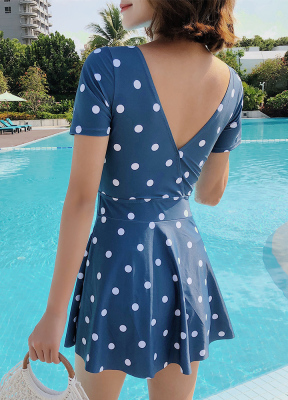 ชุดว่ายน้ำผู้หญิง ชุดว่ายน้ำแฟชั่น ชุดว่ายน้ำบิกินี่ ชุดว่ายน้ำเต็มตัว คอลเลคชั่นใหม่