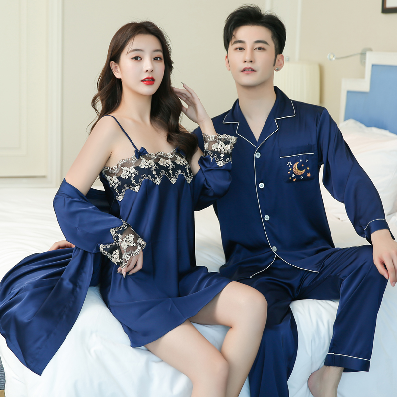 ชุดนอนผู้หญิง
