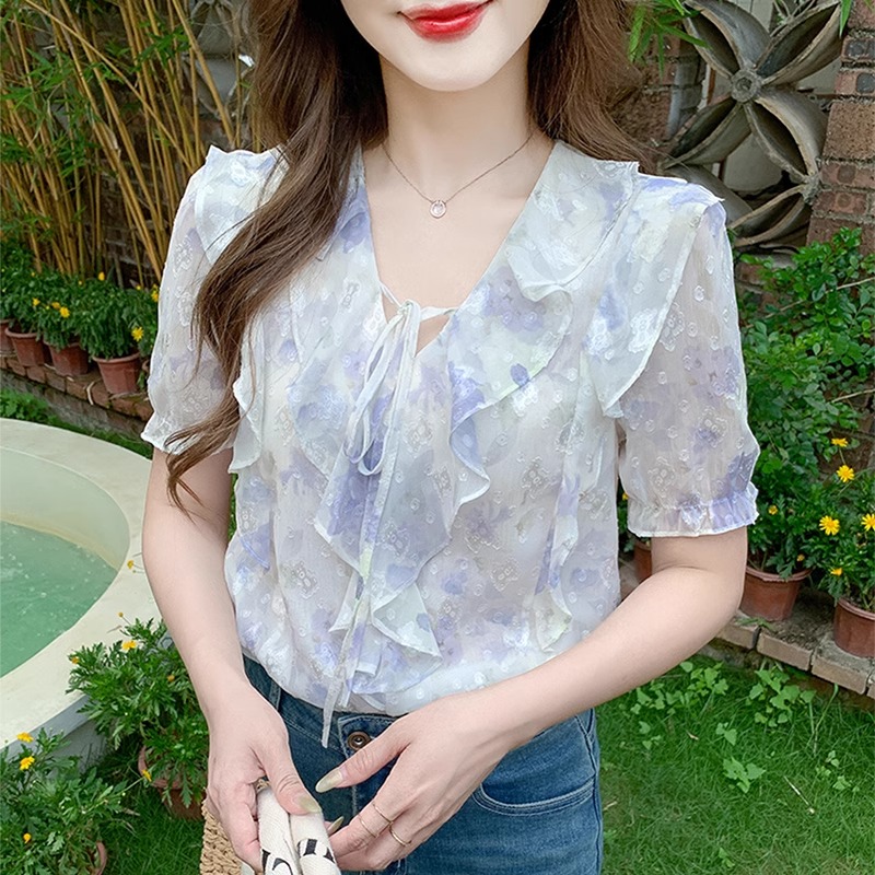 เสื้อเชิ้ตผู้หญิงใส่ทํางาน 390 บาทต่อชิ้น ฟรีค่าจัดส่ง