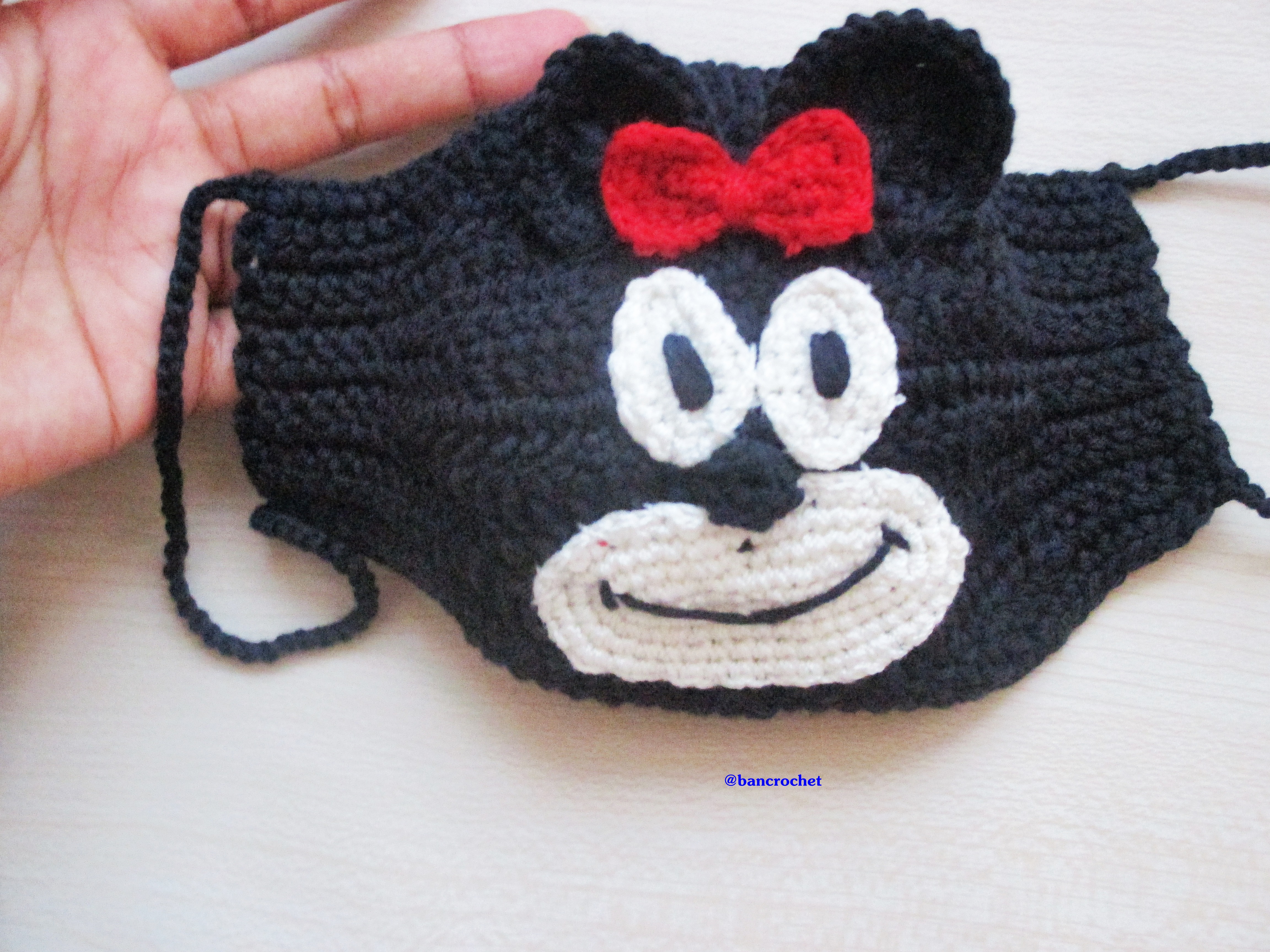 Bancrochet ผ้าปิดจมูกถักโครเชต์ ลายเคโระ Crochet face mask fashion หลากสี 13x16x34 cm