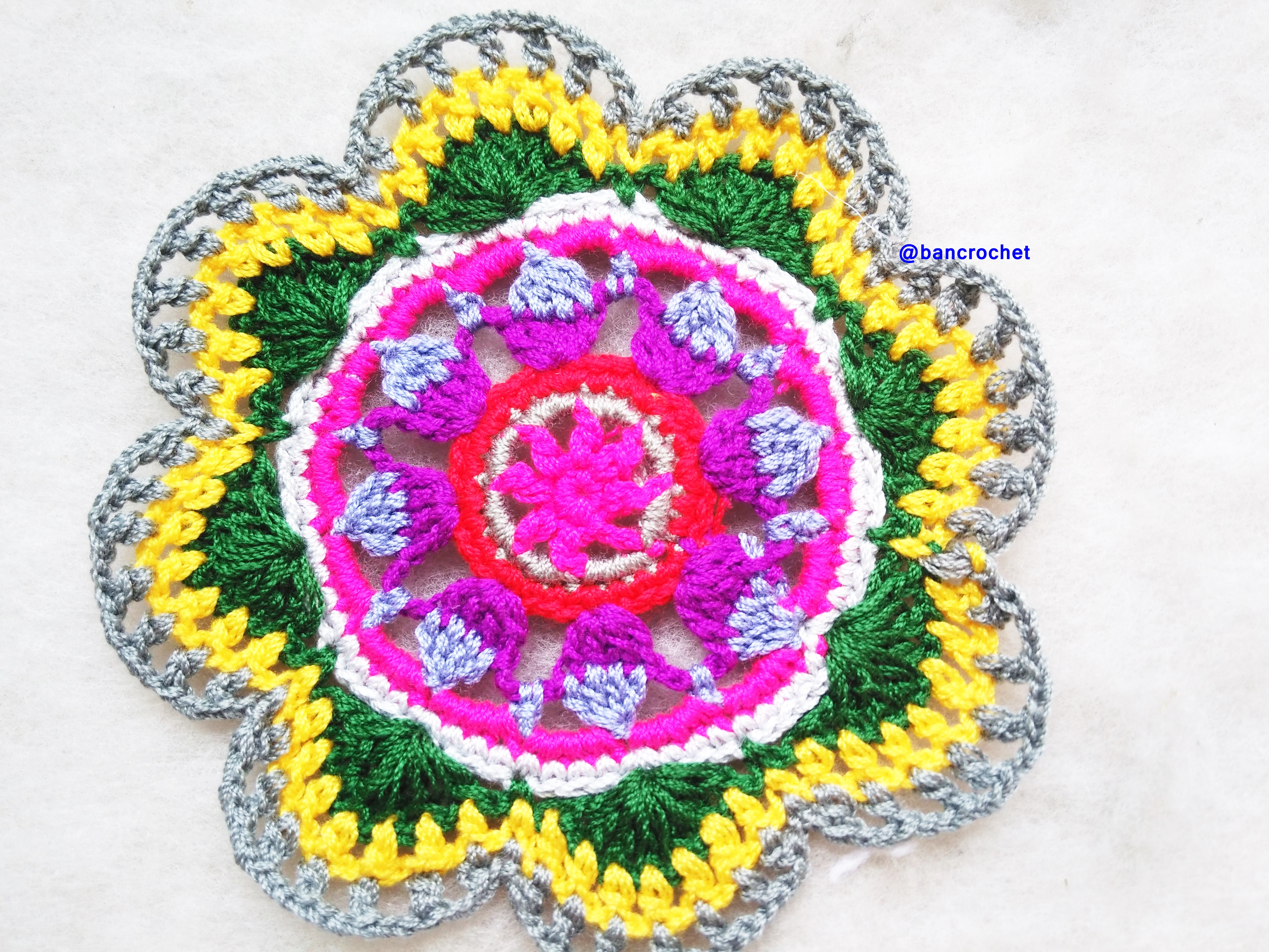 Bancrochet ที่รองแก้วถักโครเชต์ crochet coasters หลากสี 4 นิ้ว