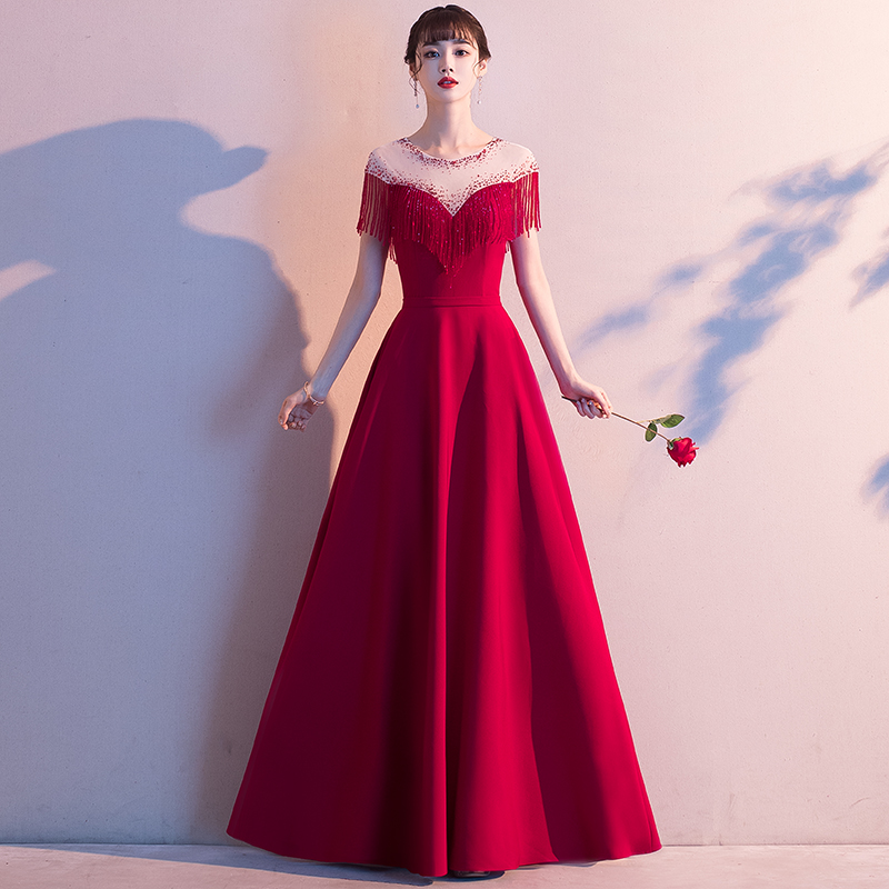 ชุดราตรี ชุดราตรีสวยหรู แบบ ทันสมัย Evening dress