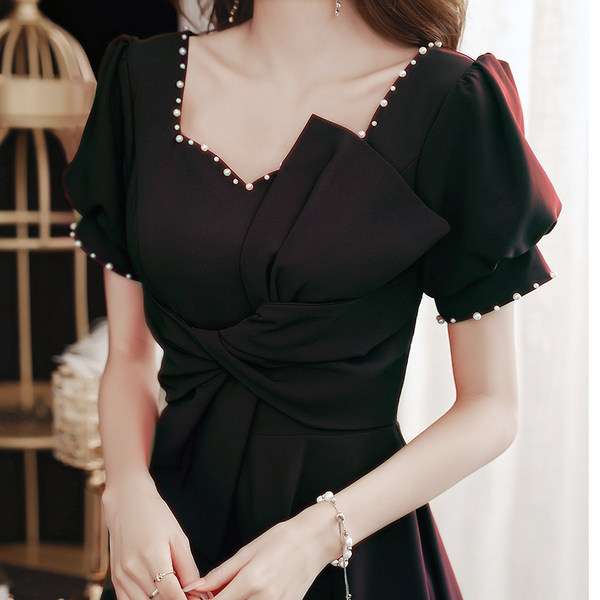 ชุดราตรี ชุดราตรีสวยหรู แบบ ทันสมัย Evening dress