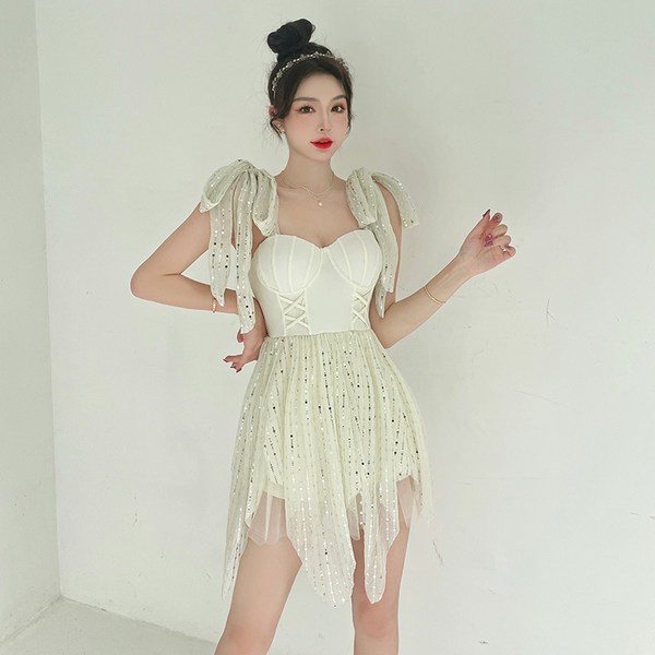 ชุดว่ายน้ำผู้หญิง ชุดว่ายน้ำน่ารัก Bikini ชุดไปทะเล