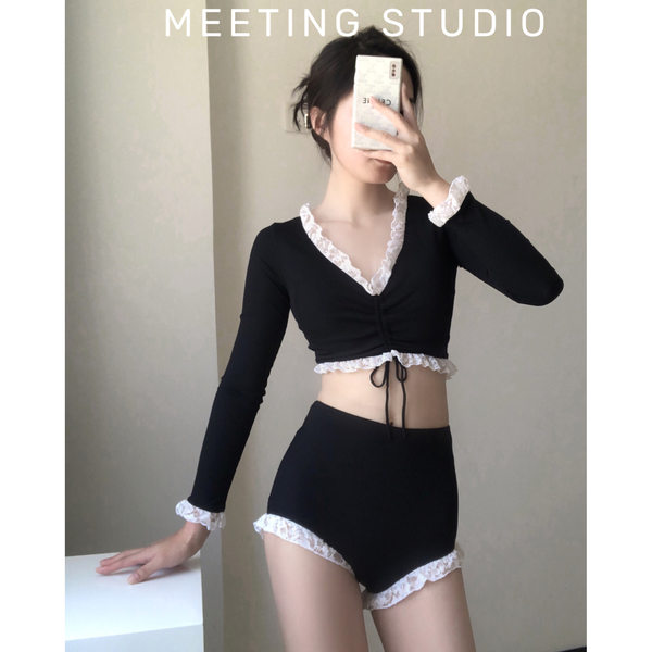 ชุดว่ายน้ำผู้หญิง ชุดว่ายน้ำน่ารัก Bikini ชุดไปทะเล
