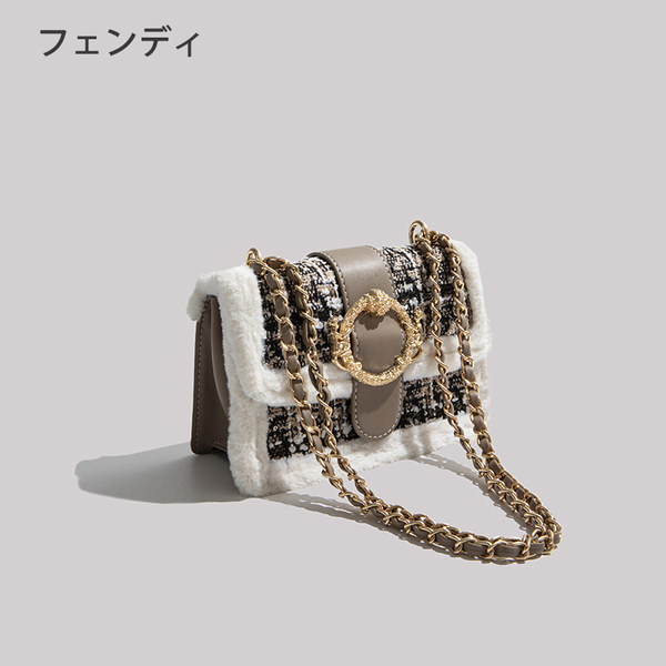 กระเป๋าสะพายข้างผู้หญิง กระเป๋าสะพายสไตล์เกาหลี By Japanese フェンディ authentic bag
