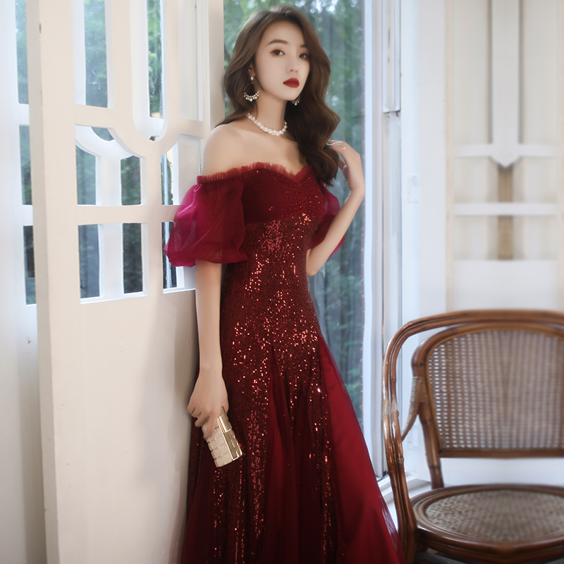 ชุดราตรี ชุดราตรีสวยหรู แบบ ทันสมัย Evening dress