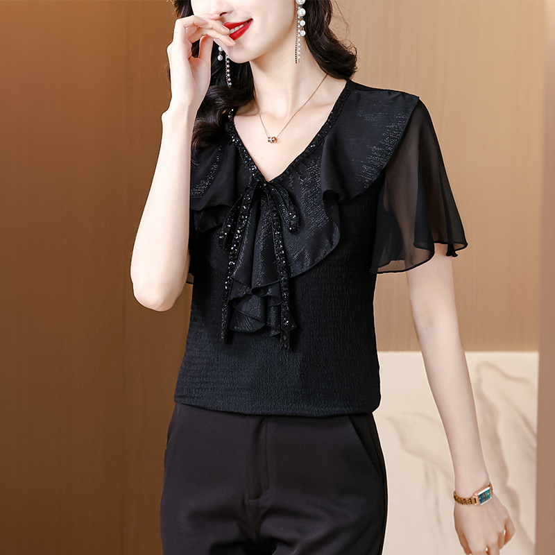 เสื้อสีดำสุภาพ เรียบหรู ดูดี เหมาะกับทุกโอกาส | เสื้อผู้หญิงสุภาพ