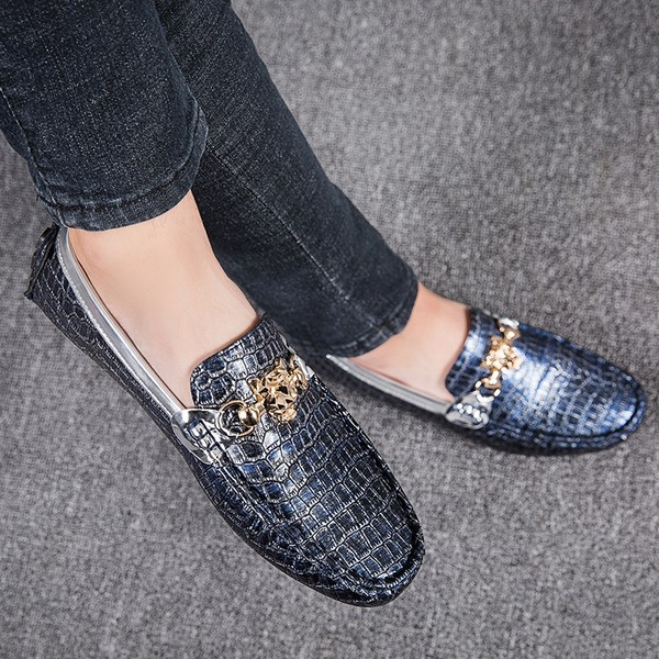 รองเท้าหนังผู้ชาย มีไซส์39-44 รองเท้าโลฟเฟอร์ชาย Slip-On Shoes