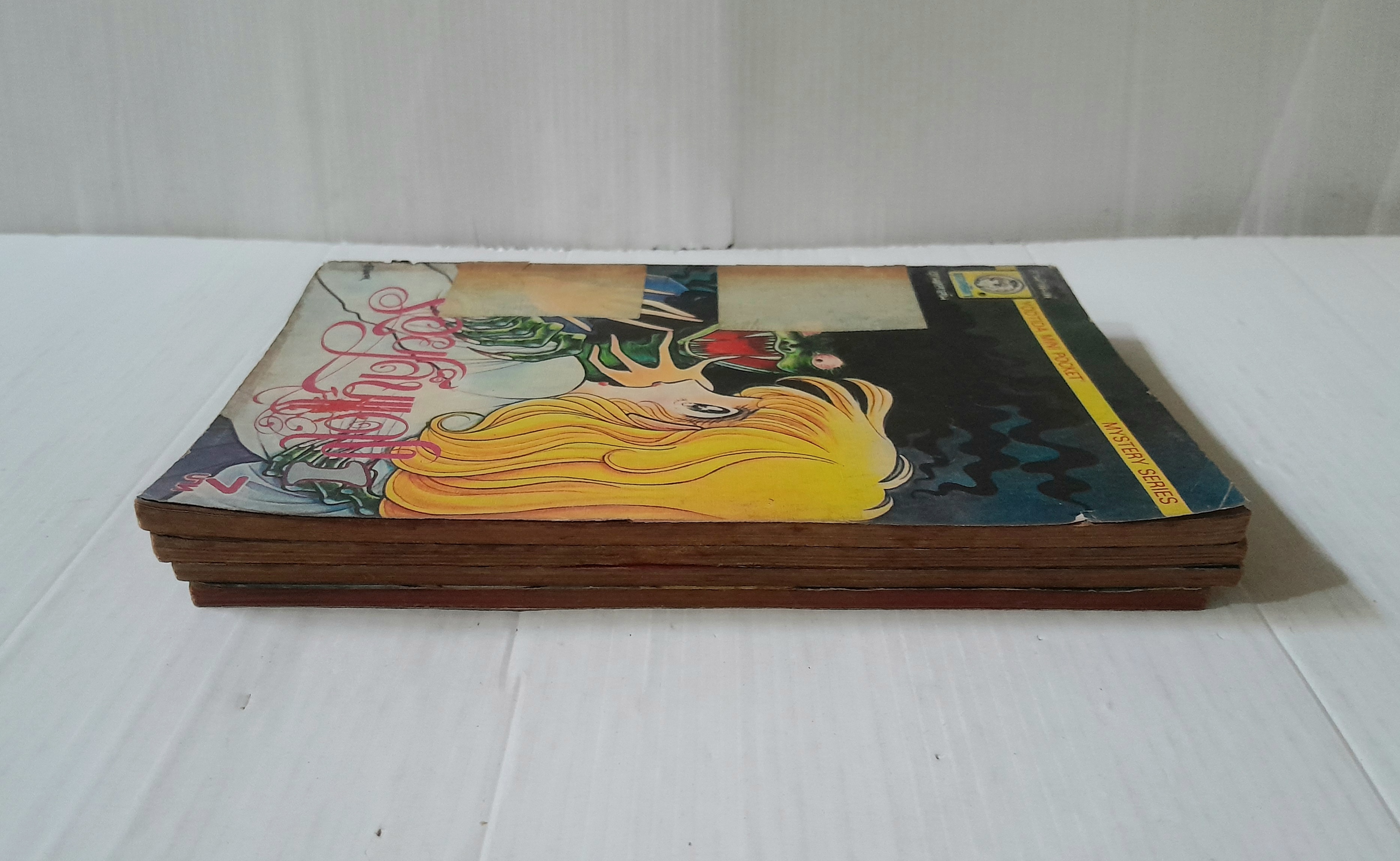 รอยเล็บแดง 4 เล่มจบ/ Kikukawa Chikako