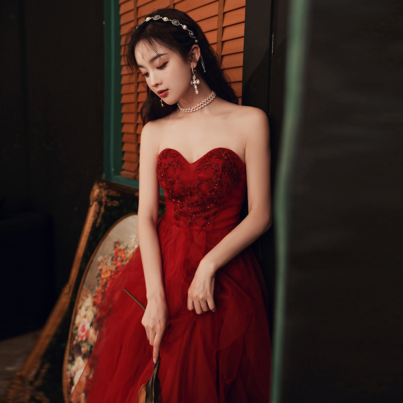 ชุดราตรี ชุดราตรีสวยหรู แบบ ทันสมัย Evening dress