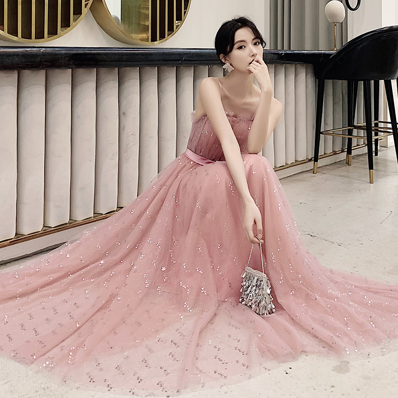 ชุดราตรี ชุดราตรีสวยหรู แบบ ทันสมัย Evening dress