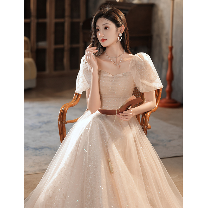 ชุดราตรี ชุดราตรีสวยหรู แบบ ทันสมัย Evening dress