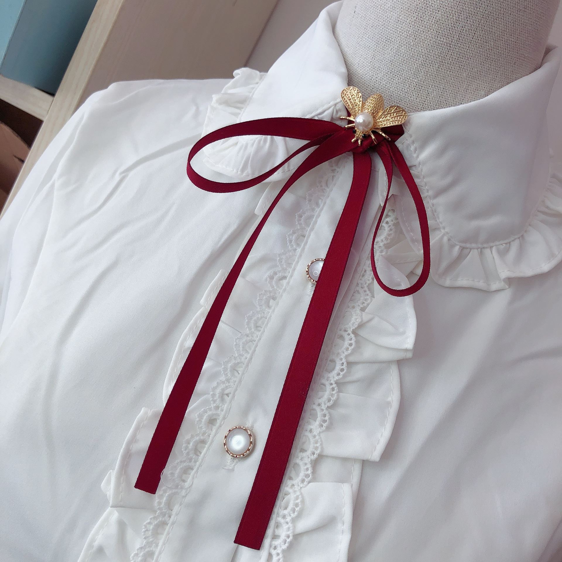 เข็มกลัด เข็มกลัดสวยๆ เข็มกลัดติดเสื้อ Brooch
