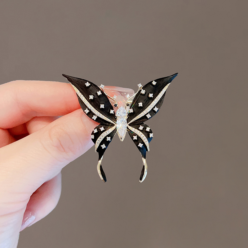 เข็มกลัด เข็มกลัดสวยๆ เข็มกลัดติดเสื้อ Brooch
