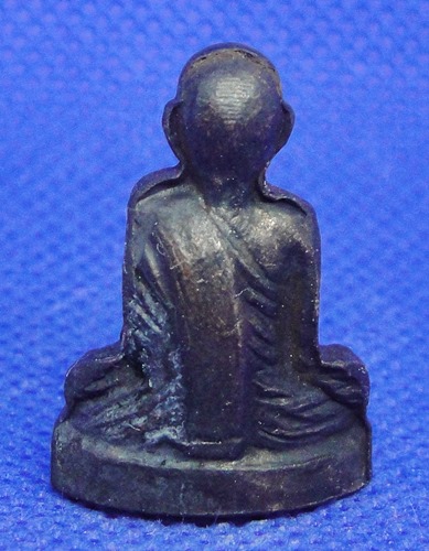 หลวงปู่จันทร์ วัดทุ่งเฟื้อ