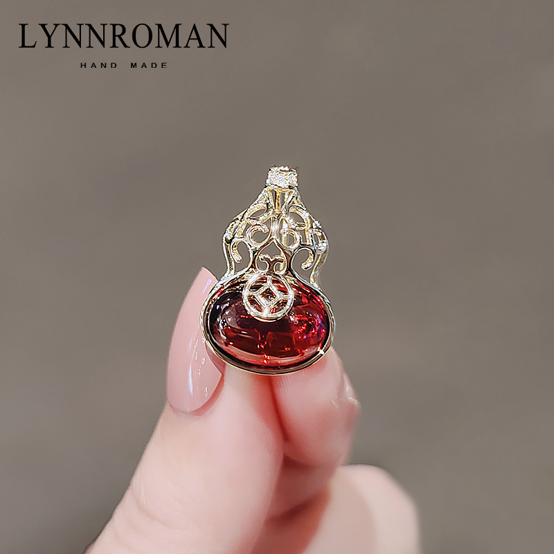 เข็มกลัด เข็มกลัดสวยๆ เข็มกลัดติดเสื้อ Brooch