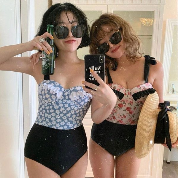 ชุดว่ายน้ำผู้หญิง ชุดว่ายน้ำน่ารัก Bikini ชุดไปทะเล