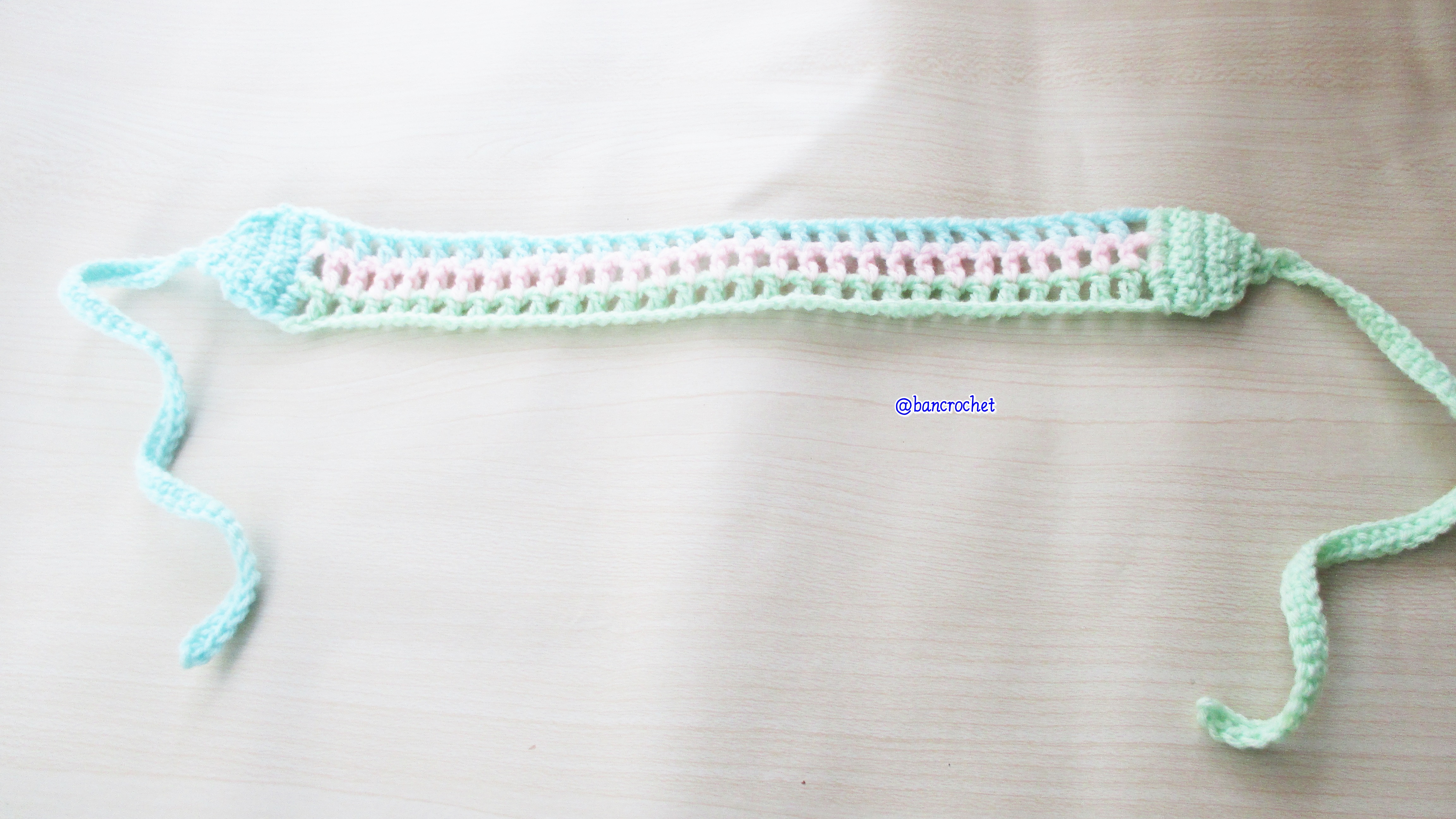 Bancrochet ที่คาดผมถักโครเชต์ สลับสีสดใส Crochet Headband หลากสี 1-1.5*13 inch