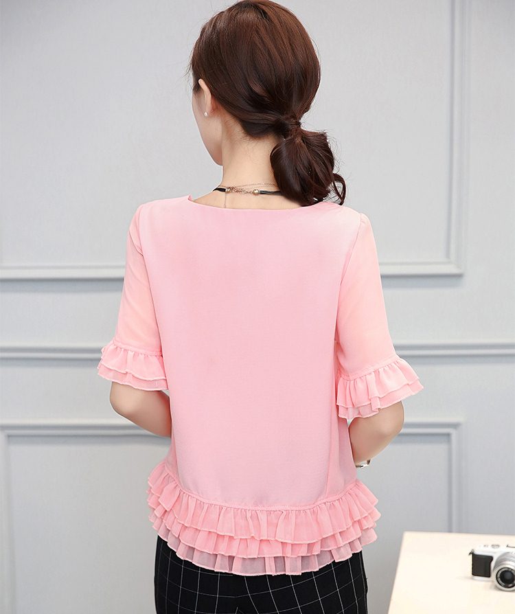 Blouse3711 เสื้อแขนระบายผ้าชีฟองเกรดพรีเมียมเนื้อหนาสวยมีน้ำหนักทิ้งตัวมีซับในอย่างดี งานสวยแมทช์กับกระโปรงหรือกางเกงได้หลายสไตล์ ใส่ทำงานได้ มี 2 สี ขาวครีม, ชมพู