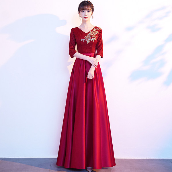 ชุดราตรี ชุดออกงาน ดีไซน์หรู แบรนด์ Angel