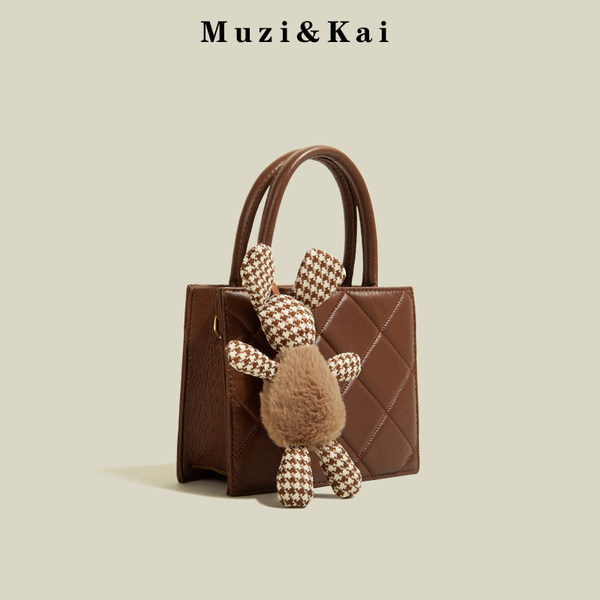 กระเป๋าสะพายข้างผู้หญิง กระเป๋าสะพายสไตล์เกาหลี By Muzi&Kai