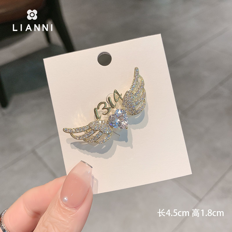 เข็มกลัด เข็มกลัดสวยๆ เข็มกลัดติดเสื้อ Brooch