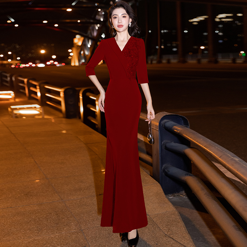 ชุดราตรี ชุดราตรีสวยหรู แบบ ทันสมัย Evening dress