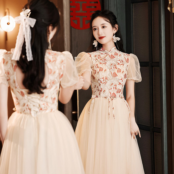 ชุดเพื่อนเจ้าสาวสีครีม ชุดเพื่อนเจ้าสาว ชุดไปงานแต่งงาน