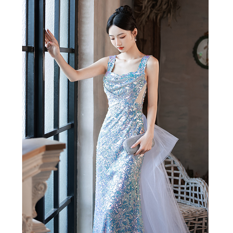 ชุดราตรี ชุดราตรีสวยหรู แบบ ทันสมัย Evening dress