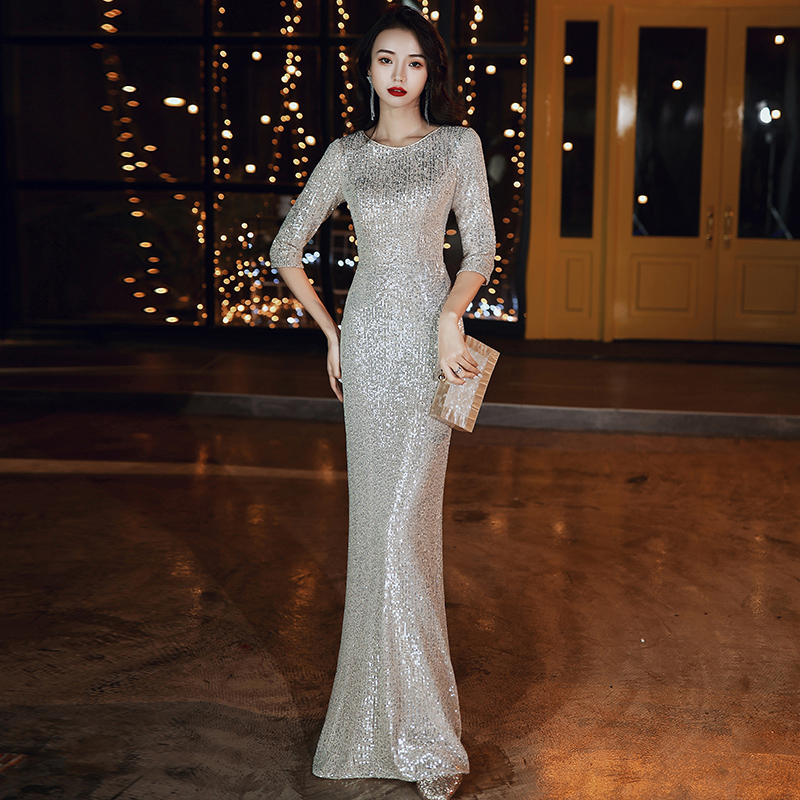 ชุดราตรี ชุดราตรีสวยหรู แบบ ทันสมัย Evening dress