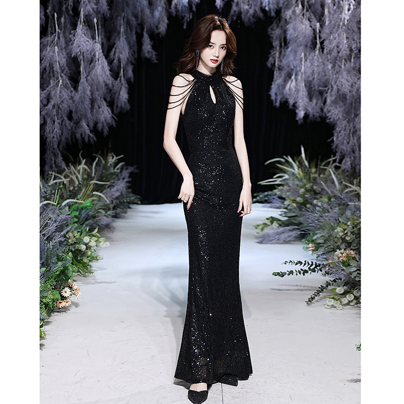 ชุดราตรี ชุดราตรีสวยหรู แบบ ทันสมัย Evening dress