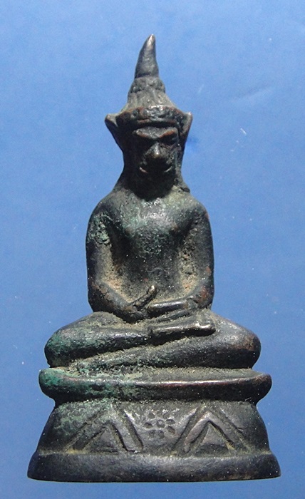 หลวงปู่หงษ์ วัดเพชรบุรี