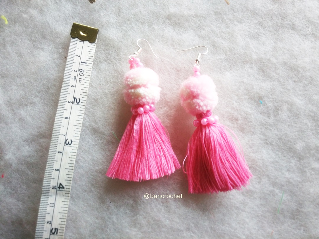 ต่างหูถักโครเชต์ crochet earrings สีชมพู 4 นิ้ว