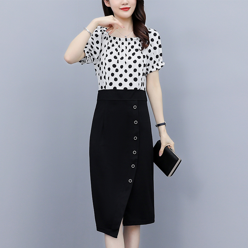 เดรสคนอ้วน เดรสสาวอวบ ชุดเดรสคนอ้วนวัยรุ่น BY PLUS SIZE Girl