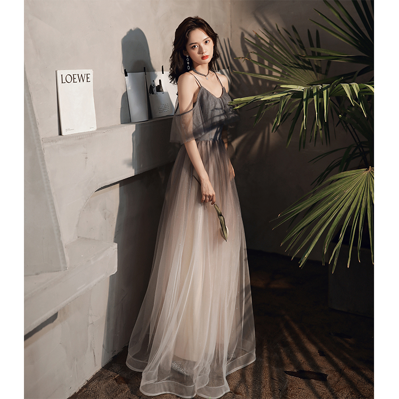 ชุดราตรี ชุดราตรีสวยหรู แบบ ทันสมัย Evening dress