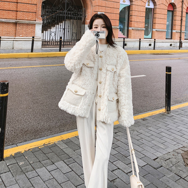 เสื้อโค้ท เสื้อโค้ทกันหนาว เสื้อโค้ทใส่เที่ยวต่างประเทศ ยี่ห้อ: Qianziqian