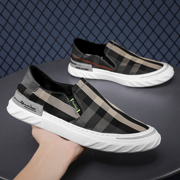 รองเท้าหนังผู้ชาย มีไซส์39-44 รองเท้าโลฟเฟอร์ชาย Slip-On Shoes