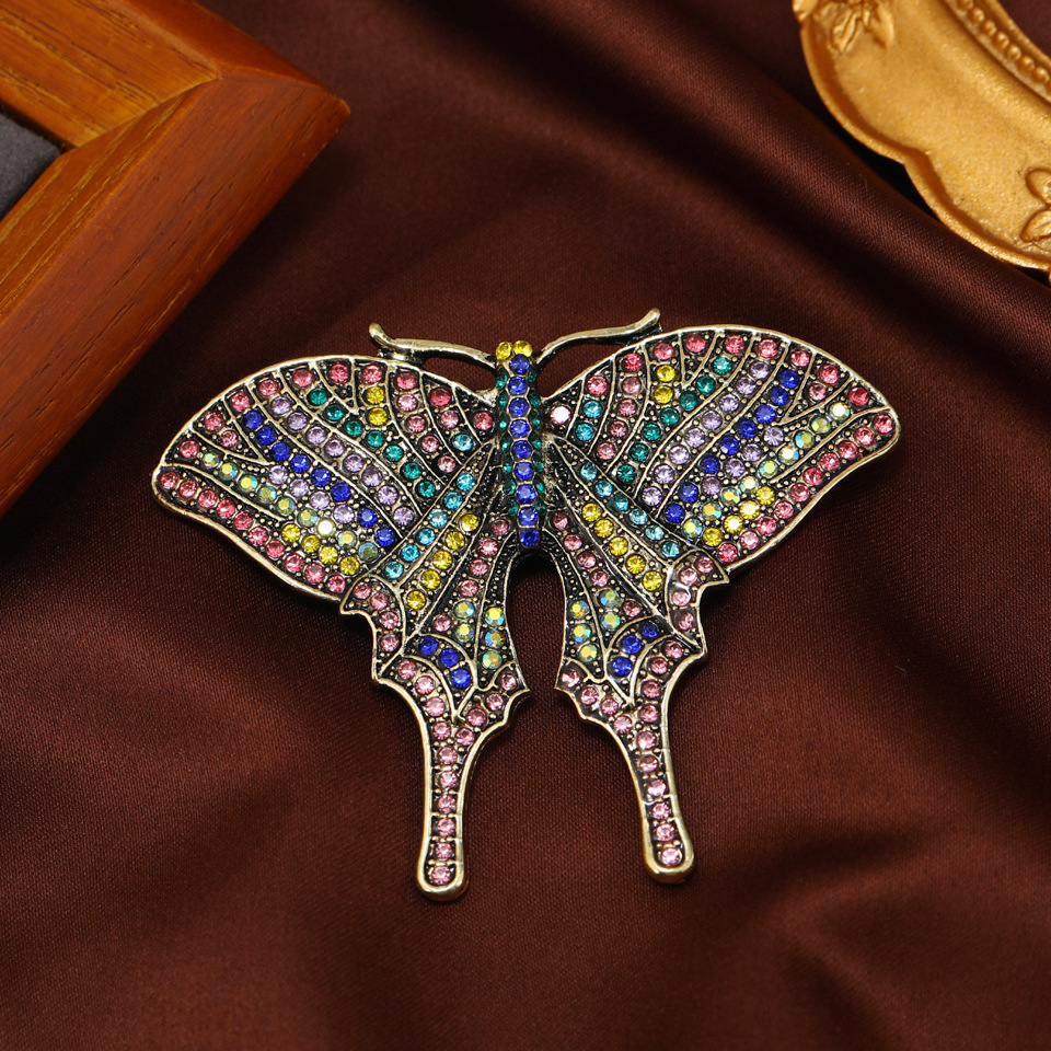 เข็มกลัด เข็มกลัดสวยๆ เข็มกลัดติดเสื้อ Brooch