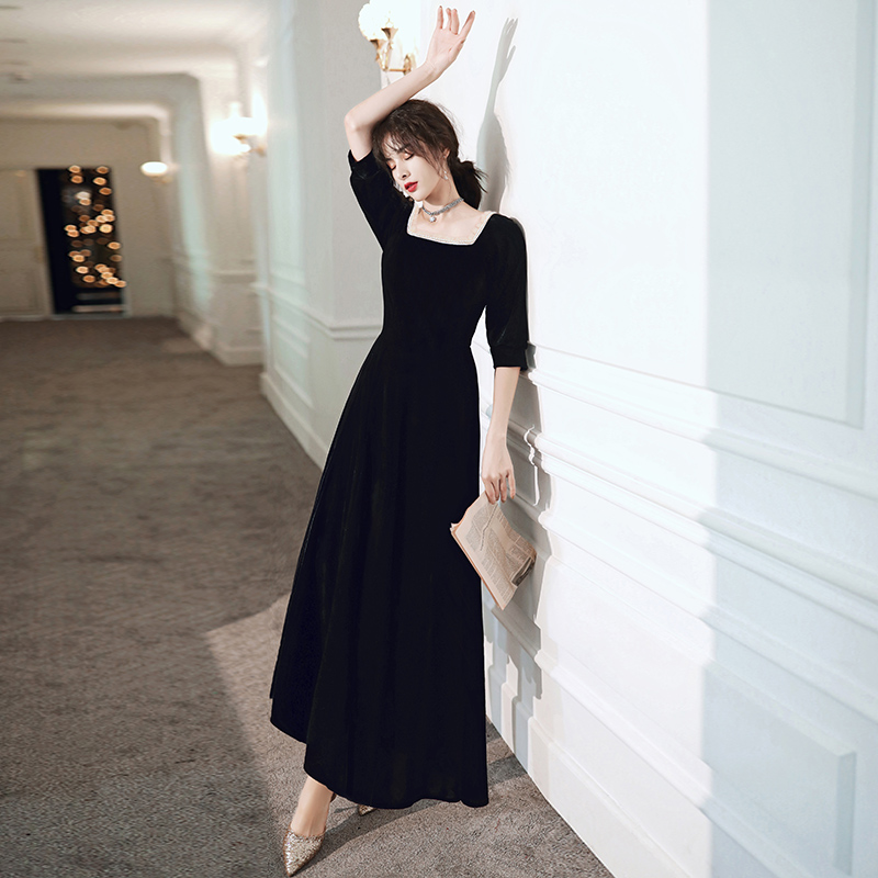 ชุดราตรี ชุดราตรีสวยหรู แบบ ทันสมัย Evening dress