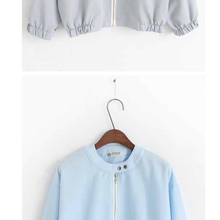 เสื้อคลุมทรงเก๋ๆ สีฟ้า จั๊มเอวและจั๊มแขน พร้อมส่ง same pic