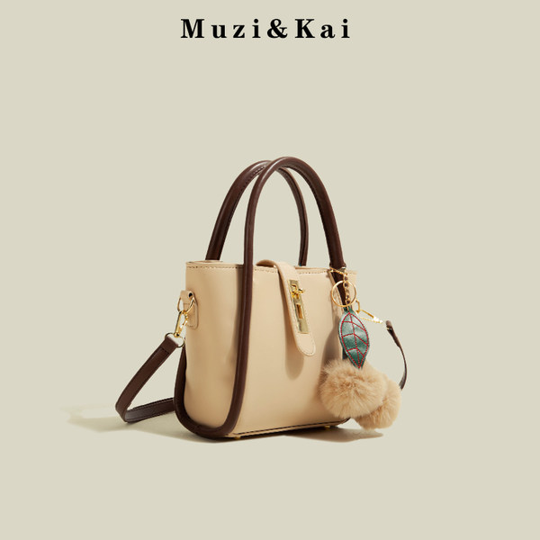 กระเป๋าสะพายข้างผู้หญิง กระเป๋าสะพายสไตล์เกาหลี By Muzi&Kai