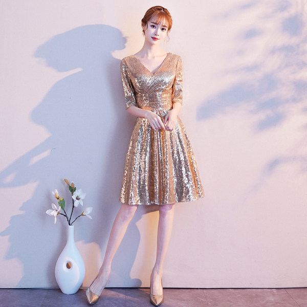 ชุดราตรี ชุดราตรีสวยหรู แบบ ทันสมัย Evening dress