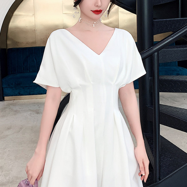 ชุดราตรี ชุดออกงาน ดีไซน์หรู แบรนด์ Angel