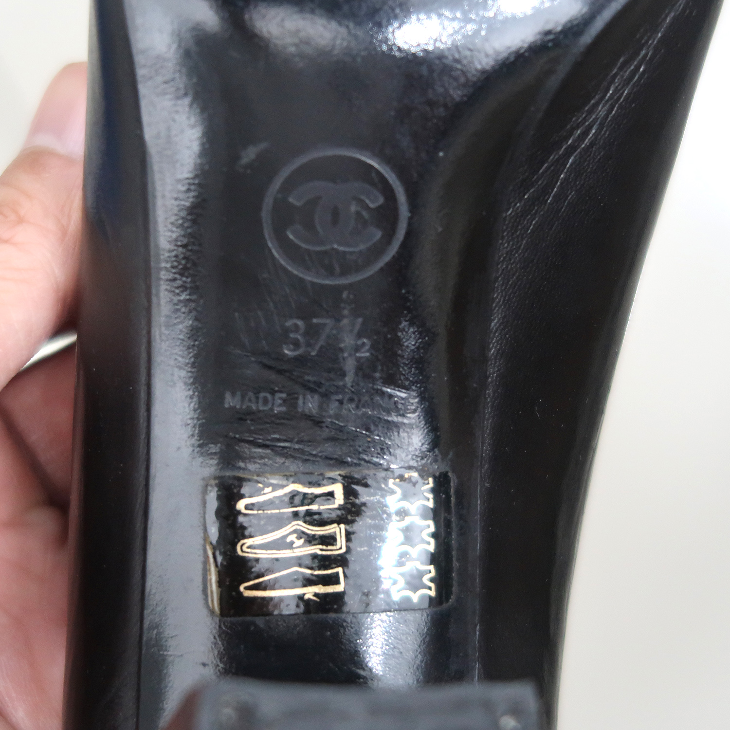 Chanel Black Calf Leather Cap Toe Pumps Size 38.5