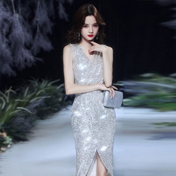 ชุดราตรี ชุดราตรีสวยหรู แบบ ทันสมัย Evening dress