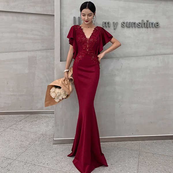 ชุดราตรี ชุดราตรีสวยหรู แบบ ทันสมัย Evening dress